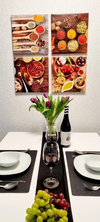 New Modern Selfcheckin Publicfreeparking Highspeed Wifi Kingsizebed Apartment Baden-Baden